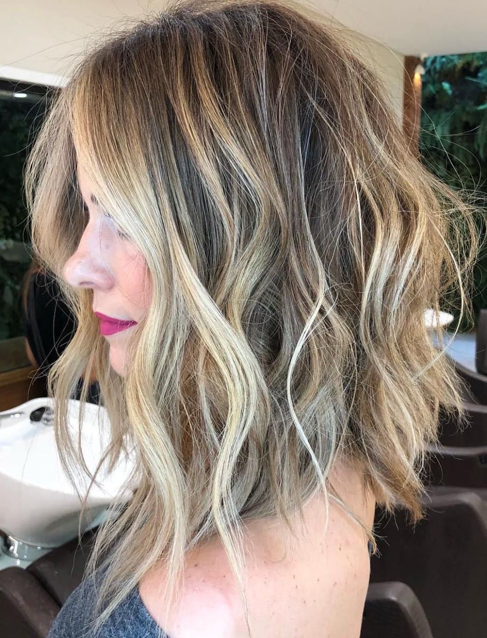 Tousled Wavy Lob With Balayage Highlights | More Great Beauty Ideas With Sexy Tousled Wavy Bob For Brunettes (Photo 9 of 25)
