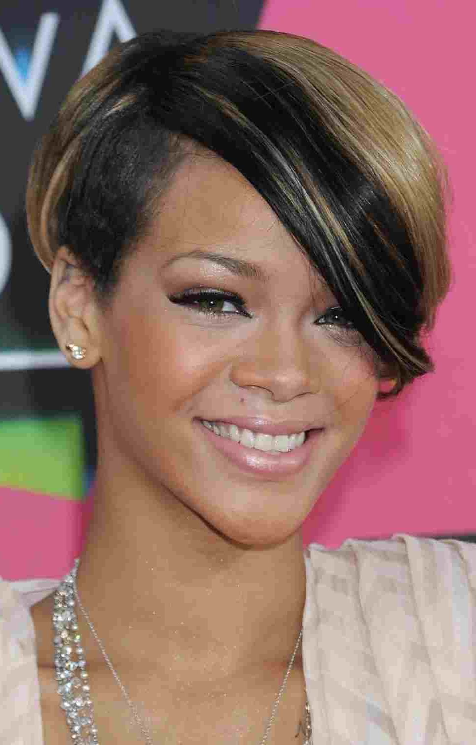Very Rhtwelveminutemusecom Fresh Short Weave Hairstyles For Long Intended For Short Weaves For Oval Faces (View 22 of 25)