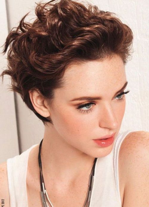 111 Amazing Short Curly Hairstyles For Women To Try In 2018 Pertaining To Feminine Shorter Hairstyles For Curly Hair (View 14 of 25)