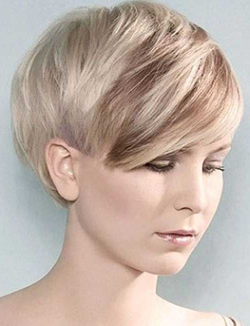 15 Two Tone Hair Color Ideas For Short Hair | Haircuts | Pinterest Intended For Voluminous Two Tone Haircuts (View 13 of 25)