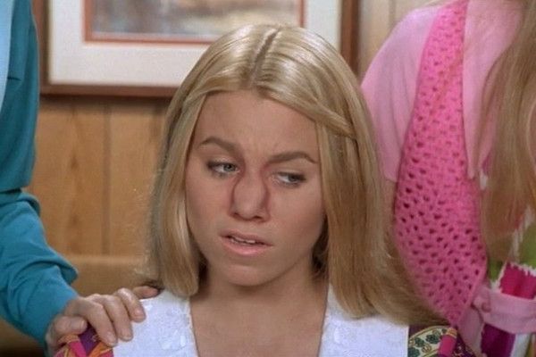 20 Things You Never Knew About 'the Brady Bunch Movie' – Beyond The In Carol Brady Inspired Hairstyles (Photo 8 of 25)