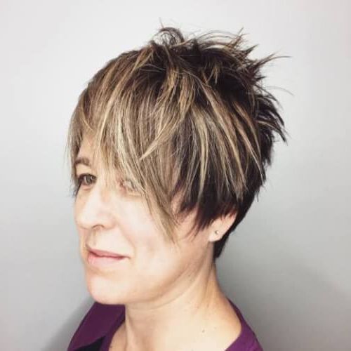 39 Youthful Short Hairstyles For Women Over 50 (with Fine & Thick Hair) Intended For Gray Pixie Hairstyles For Over 50 (Photo 16 of 25)