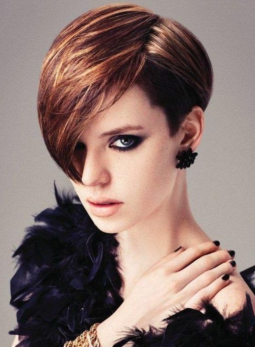40+ Chic Short Haircuts: Popular Short Hairstyles For 2019 – Pretty In Textured Pixie Hairstyles With Highlights (View 19 of 25)