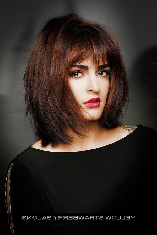 40 Gorgeous And Easy Medium To Shoulder Length Bob Haircuts | Hair With Volume And Shagginess Hairstyles (Photo 5 of 25)
