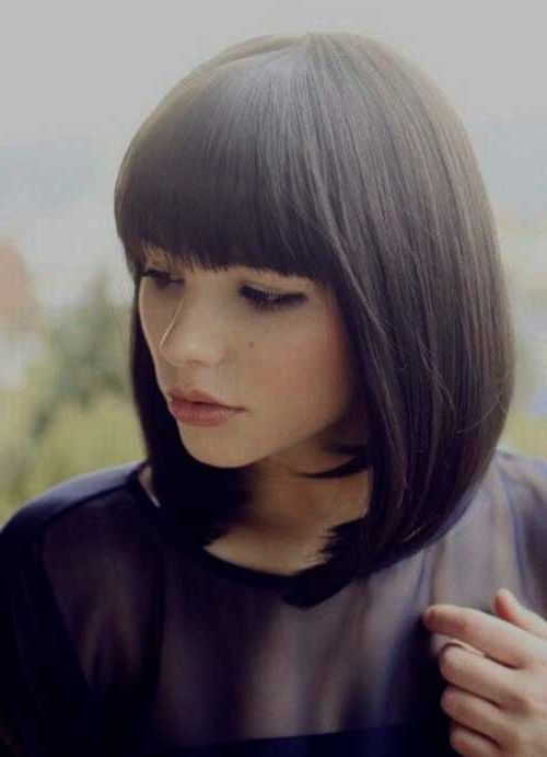50 Ways To Wear Short Hair With Bangs For A Fresh New Look Regarding Straight Bob Hairstyles With Bangs (View 8 of 25)