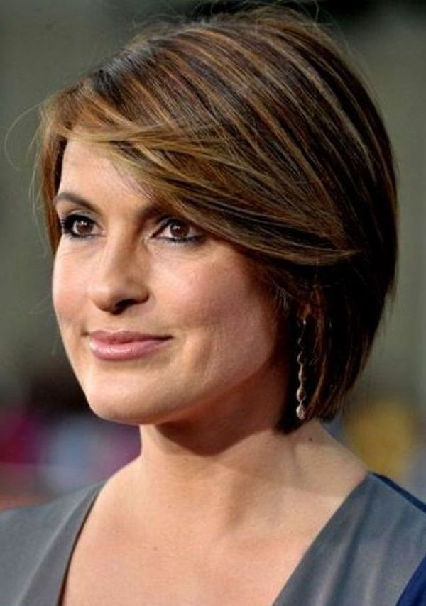 54 Short Hairstyles For Women Over 50. Best & Easy Haircuts For Short And Simple Hairstyles For Women Over 50 (Photo 14 of 25)