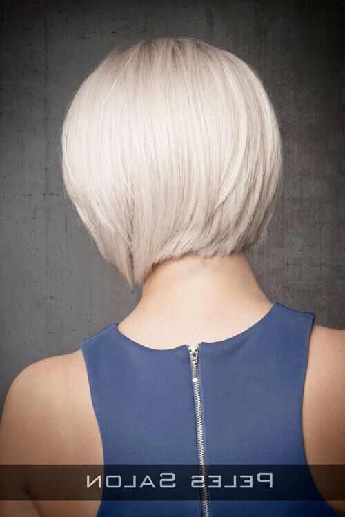 55 Perfect Hairstyles For Thick Hair (popular For 2018) Within Rounded Bob Hairstyles With Stacked Nape (View 22 of 25)