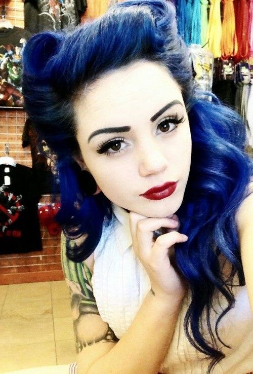 Rockabilly Voluminous Two Tone Blue And Black Hair (View 23 of 25)