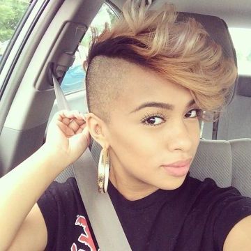 15 Mohawk Hairstyles For White Women Bleached Mohawk | Short Hair Regarding Bleached Mohawk Hairstyles (Photo 10 of 25)