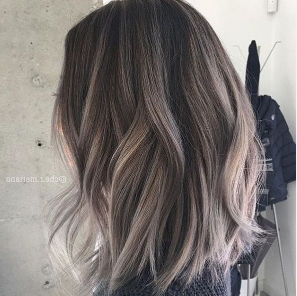 22 Trendy And Tasteful Two Tone Hairstyle You'll Love – Popular Haircuts Within Most Recent Medium Brown Tones Hairstyles With Subtle Highlights (Photo 14 of 25)