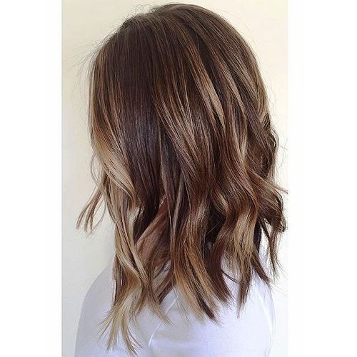 29 Sassy Medium Layered Haircuts To Look Elegantly Outstanding For Latest Fringy Layers Hairstyles With Dimensional Highlights (Photo 15 of 25)