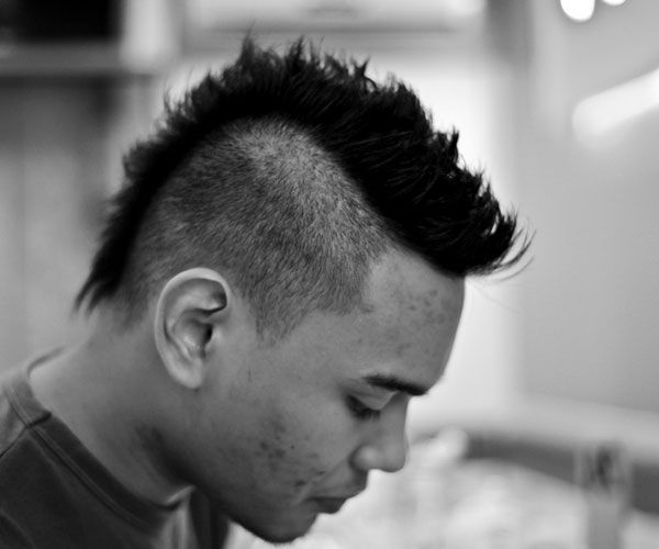 40 Staggering Mohawk Hairstyles – Slodive" | Mohawk Hairstyles Intended For Barely There Mohawk Hairstyles (Photo 1 of 25)
