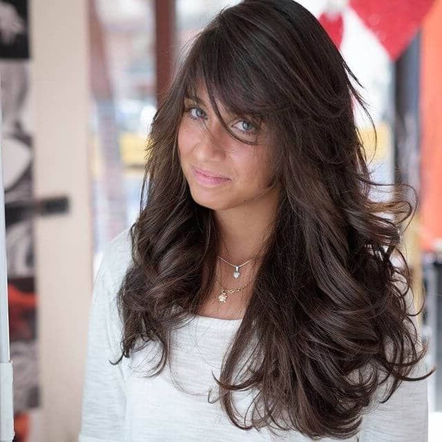 50 Fresh Hairstyle Ideas With Side Bangs To Shake Up Your Style Inside Current Flipped Lob Hairstyles With Swoopy Back Swept Layers (Photo 25 of 25)