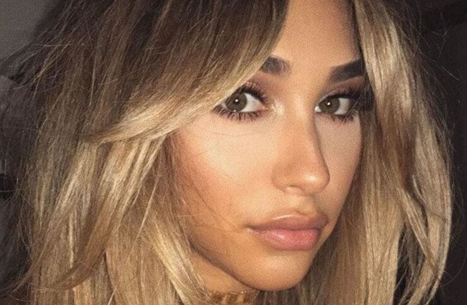 Chantel Jeffries' Got Chocolate Hair And It Looks Gorgeous | All Pertaining To Recent Medium Golden Bronde Shag Hairstyles (Photo 13 of 25)