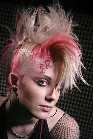 Delightfully Crazy Punk Hairstyles For Girls With Long Hair | Punk Regarding Thrilling Fauxhawk Hairstyles (View 23 of 25)