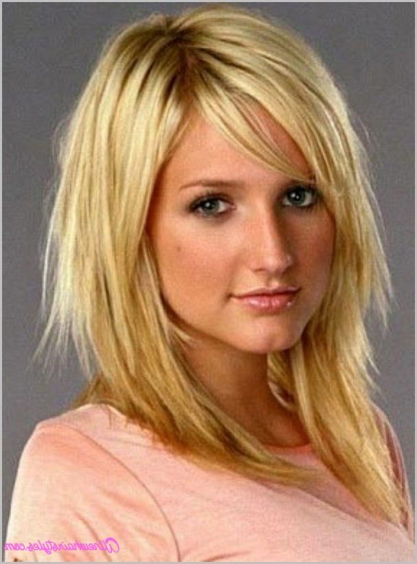 Medium Length Haircuts With Side Swept Bangs And Layers New Medium For Current Shoulder Length Hairstyles With Long Swoopy Layers (Photo 17 of 25)