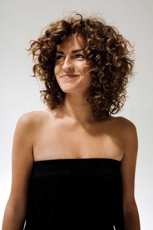 Pinsusan Richey Schmitz On Hairstyles | Curly Hair Styles, Hair With Most Recent Mid Length Haircuts With Curled Layers (Photo 20 of 25)