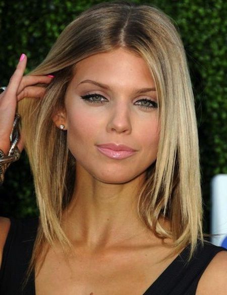 Sleek Medium Hairstyle For Fine Hair – Deep Center Part Straight In Most Popular Straight, Sleek, And Layered Hairstyles For Medium Hair (Photo 16 of 25)