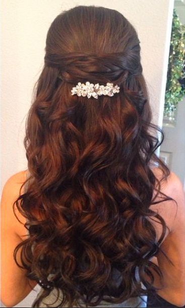 15 Latest Half Up Half Down Wedding Hairstyles For Trendy Brides Pertaining To Twisted And Pinned Half Up Wedding Hairstyles (View 17 of 25)