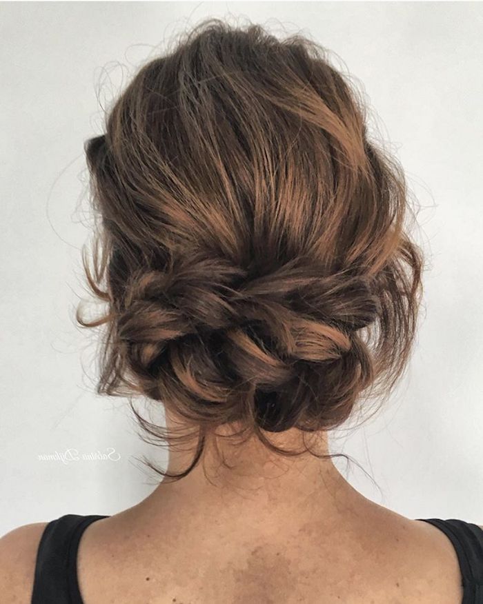 24 Gorgeous Messy Wedding Updos – Tania Maras | Bespoke Wedding In Relaxed And Regal Hairstyles For Wedding (View 10 of 25)