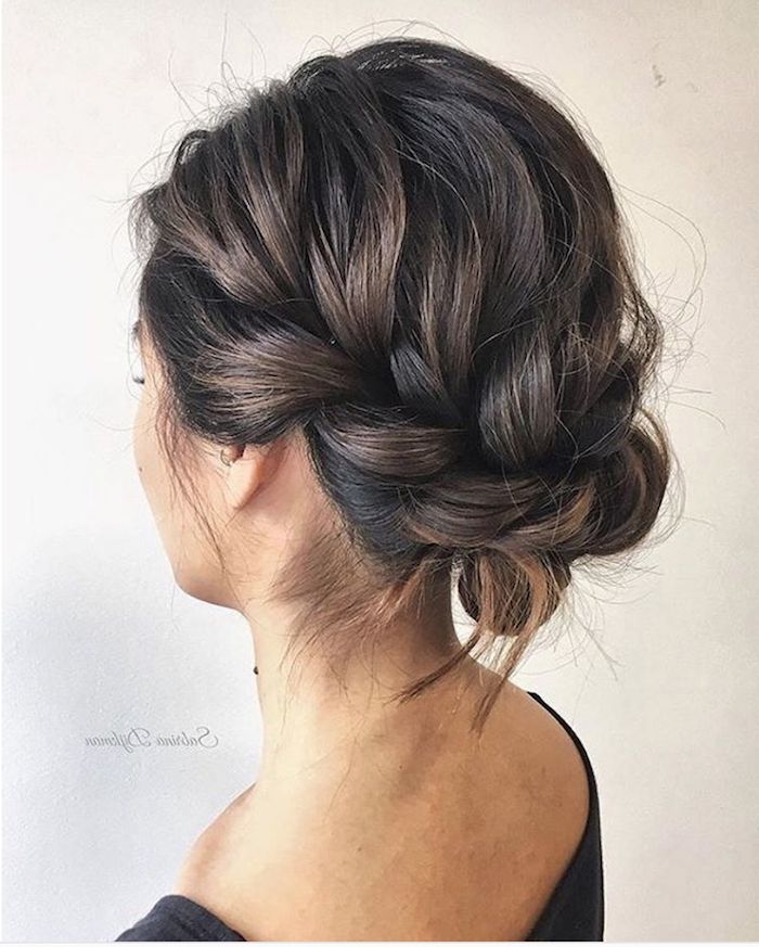 24 Gorgeous Messy Wedding Updos – Tania Maras | Bespoke Wedding With Messy Buns Updo Bridal Hairstyles (View 9 of 25)