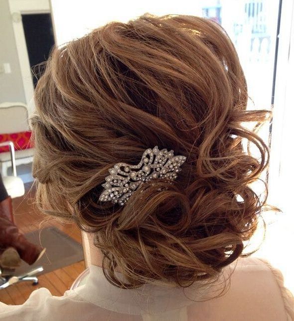 25 Glorious Wedding Hairstyles For Medium Hair 2017 – Pretty Designs Within Wedding Updos With Bow Design (View 4 of 25)