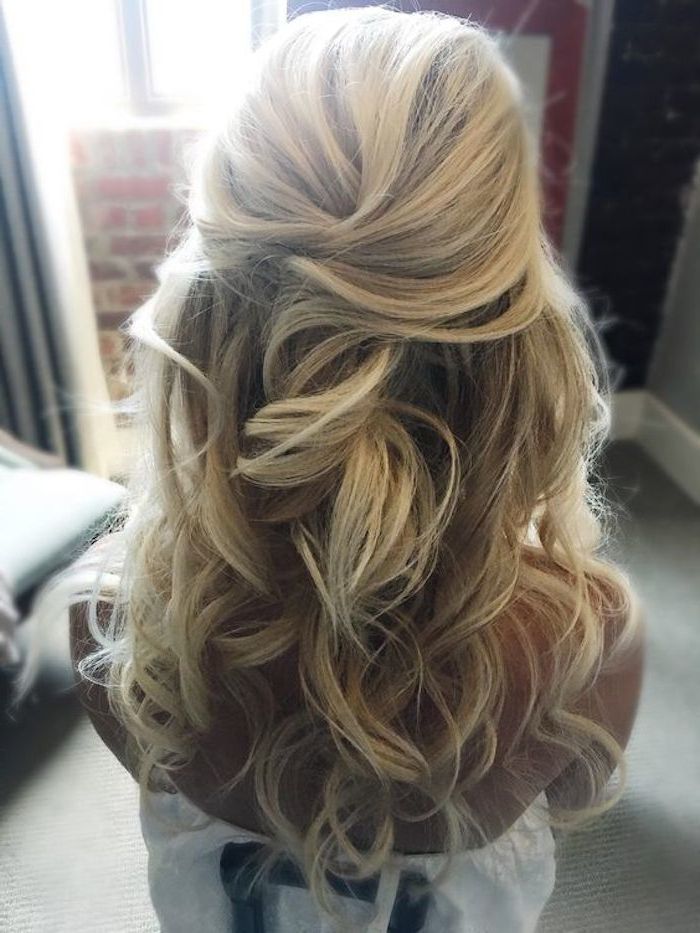 37 Beautiful Half Up Half Down Hairstyles For The Modern Bride In Relaxed And Regal Hairstyles For Wedding (View 12 of 25)