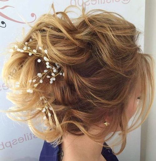 40 Best Short Wedding Hairstyles That Make You Say “Wow!” | Short For Voluminous Curly Updo Hairstyles With Bangs (View 17 of 25)