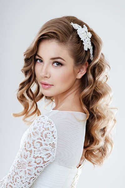 51 Unique Wedding Hairstyles For Long & Short Hair With Pictures Intended For Curly Wedding Hairstyles With An Orchid (View 24 of 25)