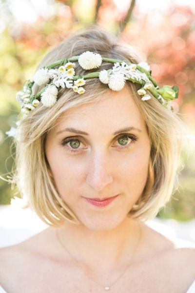 9 Best Short Wedding Hairstyles For You In 2019 Which Can Make You Within Flower Tiara With Short Wavy Hair For Brides (View 14 of 25)