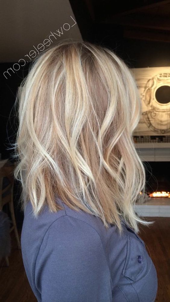 10 Pretty Layered Medium Hairstyles 2019 Within White Blonde Flicked Long Hairstyles (View 6 of 25)