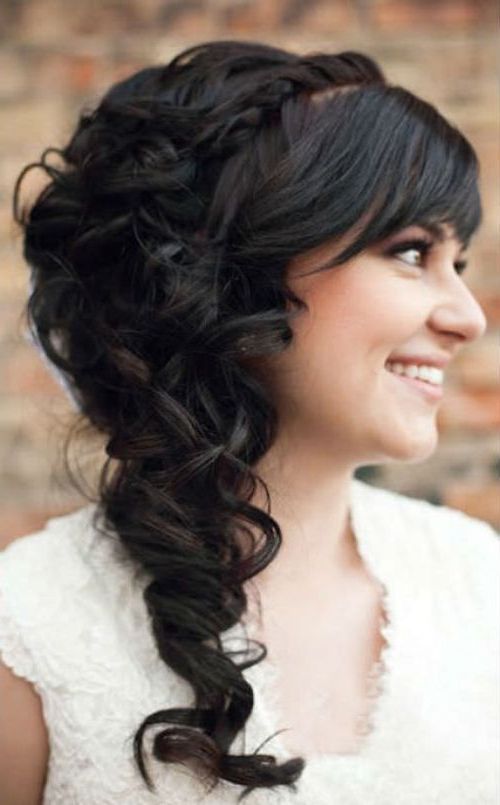 101 Chic Side Swept Hairstyles To Help You Look Younger In Pinned Up Curls Side Swept Hairstyles (Photo 16 of 25)