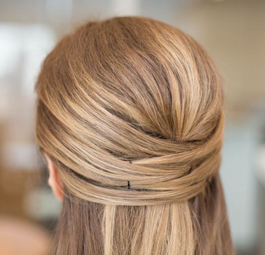 15 Casual & Simple Hairstyles That Are Half Up, Half Down Intended For Long Hairstyles Up And Down (View 24 of 25)