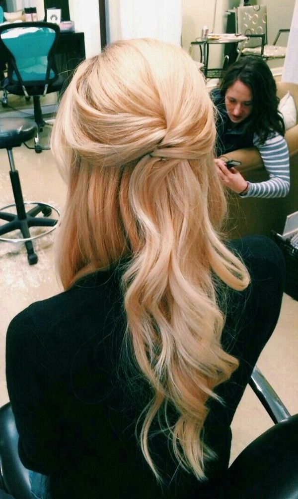 15 Chic Half Up Half Down Wedding Hairstyles For Long Hair Within Long Hairstyles Half Up (View 25 of 25)