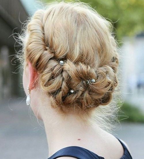 15 Gorgeous Prom Hairstyles For Short Hair Inside Diagonal Braid And Loose Bun Hairstyles For Prom (View 24 of 25)