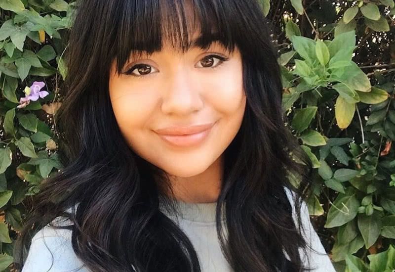 17 Flattering Medium Hairstyles For Round Faces In 2019 In Long Hairstyles For Round Faces With Bangs (Photo 11 of 25)