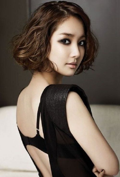 18 New Trends In Short Asian Hairstyles – Popular Haircuts Regarding Long Wavy Hairstyles Korean (View 12 of 25)