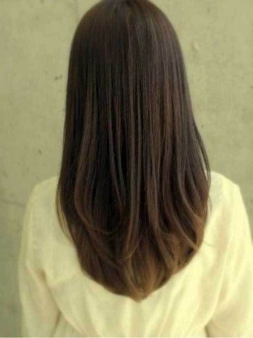 20 Best Angled Haircuts: #10. Dark Angled Hairstyle Back View Pertaining To Back Of Long Haircuts (Photo 7 of 25)