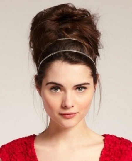 20 Trendy Bun Hairstyles For Teased Prom Updos With Cute Headband (View 17 of 25)