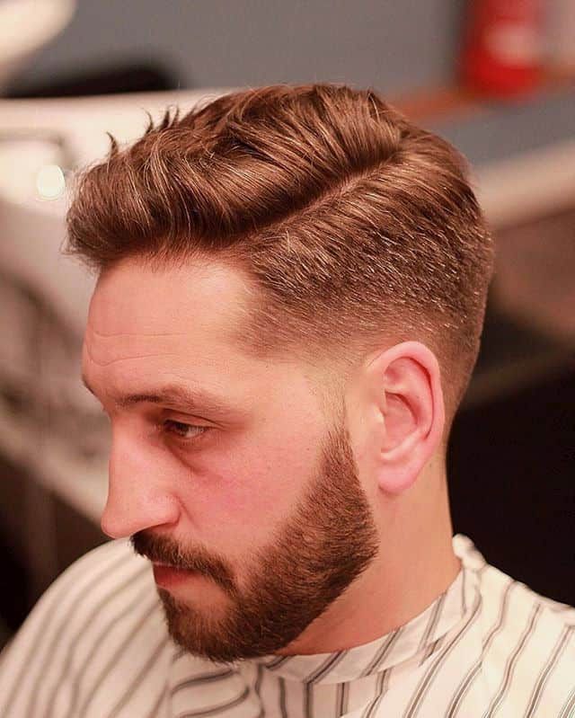 25 Best Hairstyles For Men With Chubby Round Face Shapes [2019] With Long Hairstyles For Round Face Man (Photo 21 of 25)