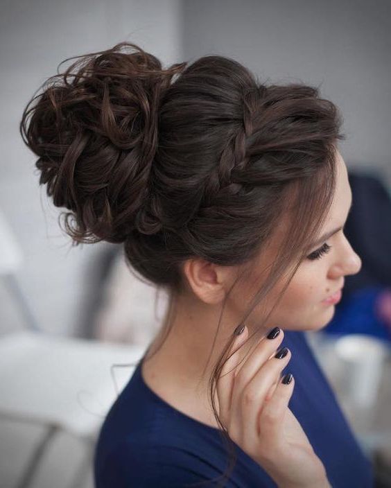 25 Chic Braided Updos For Medium Length Hair – Hairstyles Weekly Intended For Classic Roll Prom Updos With Braid (View 13 of 25)