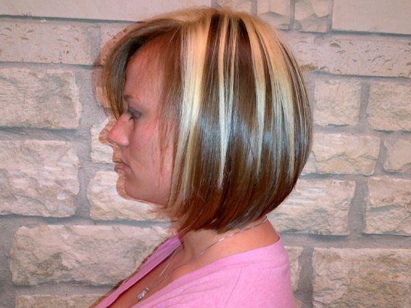 26 Amazing Two Tone Hairstyles For Women – Pretty Designs Within Two Tone Long Hairstyles (View 21 of 25)
