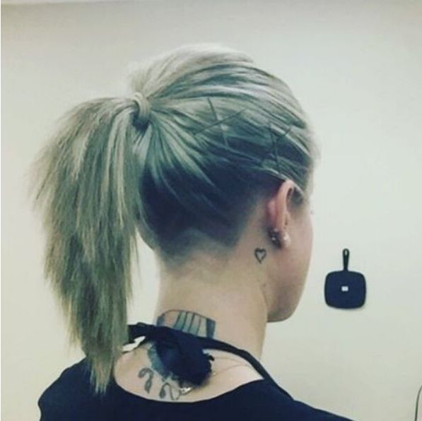 30 Awesome Undercut Hairstyles For Girls 2019 Intended For Undercut Long Hairstyles For Women (View 14 of 25)