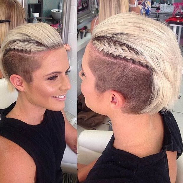 30 Awesome Undercut Hairstyles For Girls 2019 Within Undercut Long Hairstyles For Women (Photo 12 of 25)