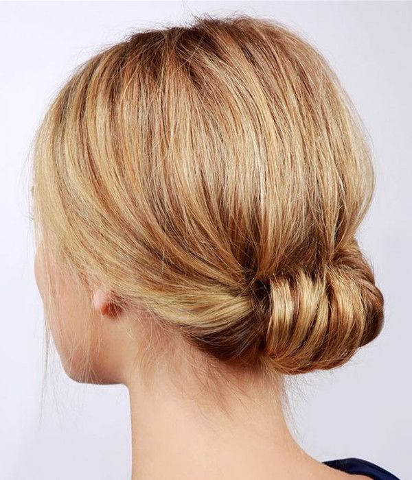 5 Quick And Easy Low Bun Hairstyles For A Busy Morning – Vpfashion Inside Looped Low Bun Hairstyles (Photo 7 of 25)