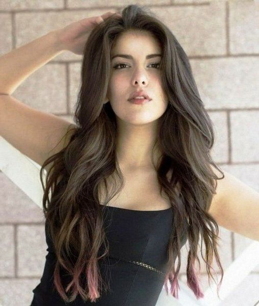 50 Beguiling Long Hairstyles For Women With Round Faces With Long Hairstyles With Layers For Round Faces (Photo 7 of 25)