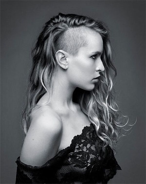 52 Of The Best Shaved Side Hairstyles Within Hairstyles For Long Hair Shaved Side (View 6 of 25)