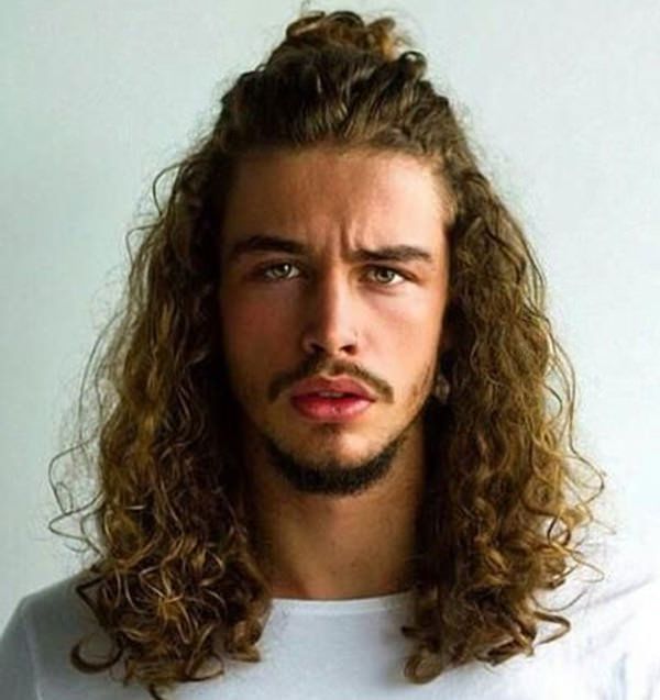 59 Stylish Guys With Curly Hair Which Will Make You Go Wow In Long Hairstyles From Behind (View 17 of 25)