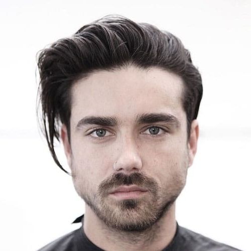 Best Men's Haircuts For Your Face Shape (2019 Guide) Throughout Best Hairstyles For Long Thin Faces (View 23 of 25)