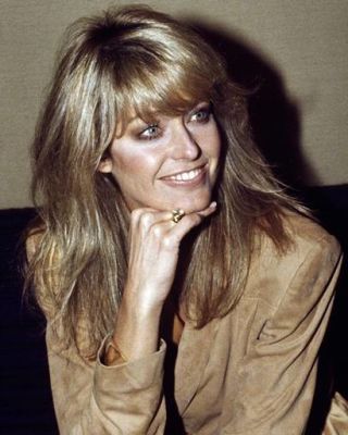 Farrah Fawcett's Hairstyles Pays Tribute To The Farrah Of Yesteryear Regarding Farrah Fawcett Like Layers For Long Hairstyles (View 25 of 25)
